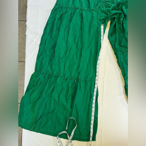 Women’s Green Sleeveless Jumpsuit with Wide legs and elastic waist - Picture 8 of 10